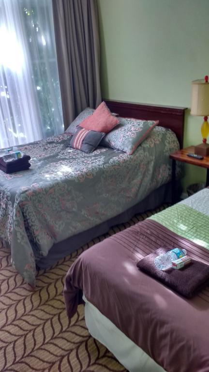 Adelaide Hostel *