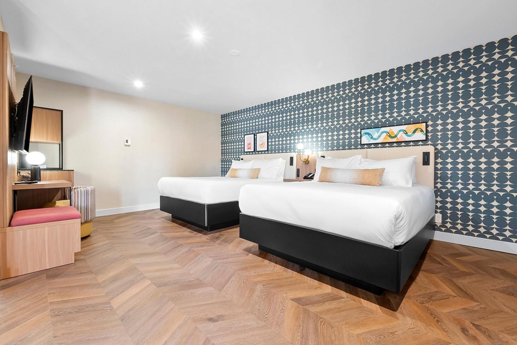 Hotel Star 2*