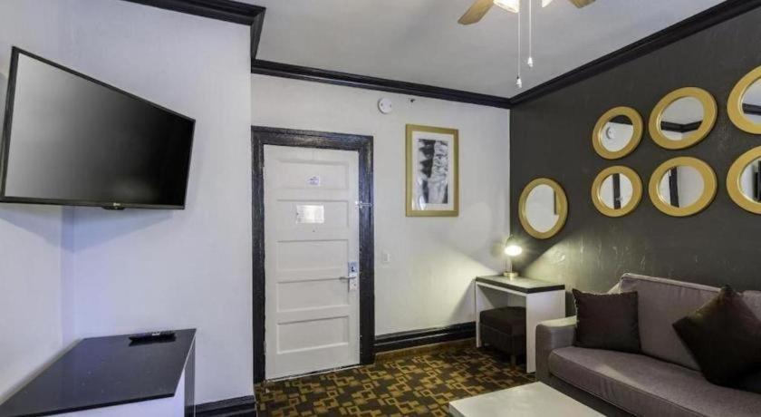 Adante Hotel, A C-two Hotel 3*