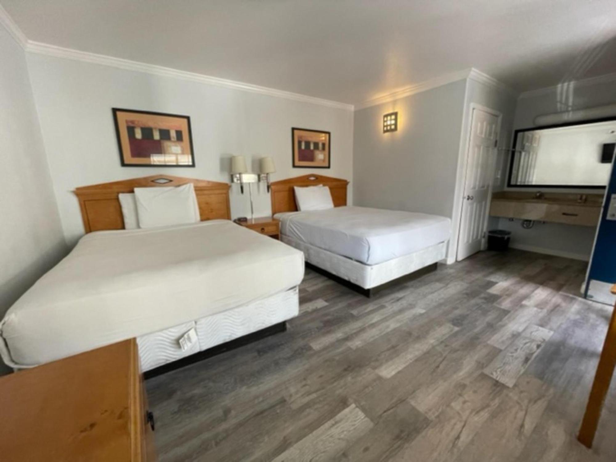 6 Ca Lombard Street 3*
