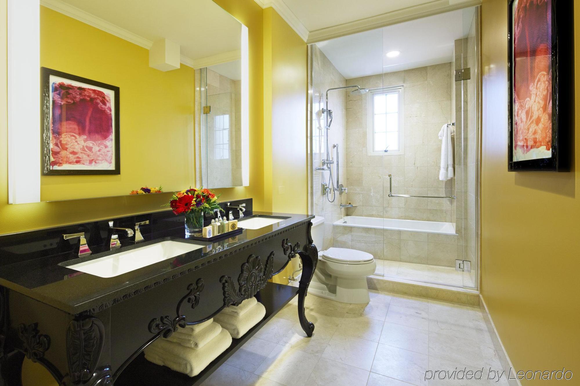 Hotel Huntington