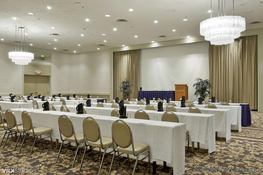 Cathedral Hill Hotel 3*