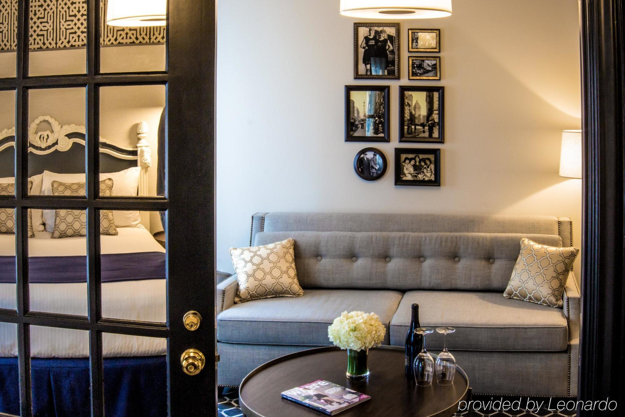 Warwick Hotel 4*