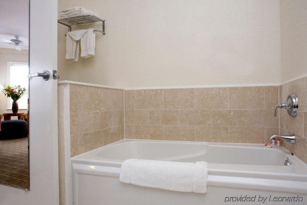 Hotel Americas Value & - Soma 2*