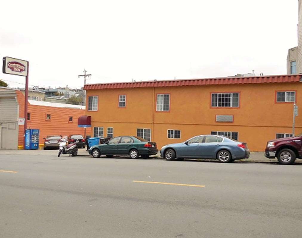 At Golden Gate Motel