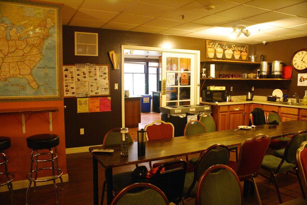 Hostel Adelaide San Francisco
