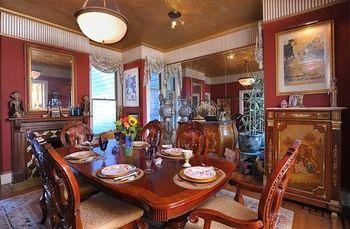 Bed & Breakfast Noe's Nest 4*