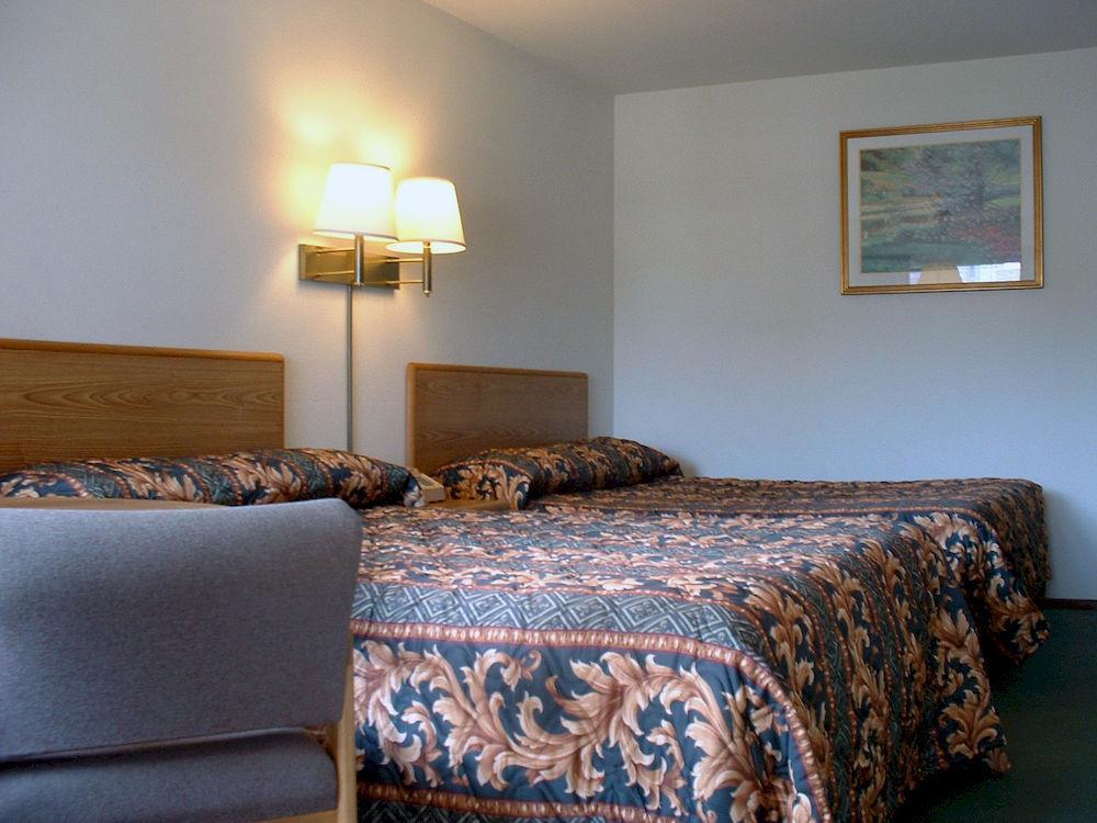 La Casa Inn Motel 2*