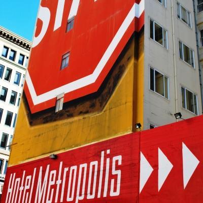Metropolis Hotel 3*