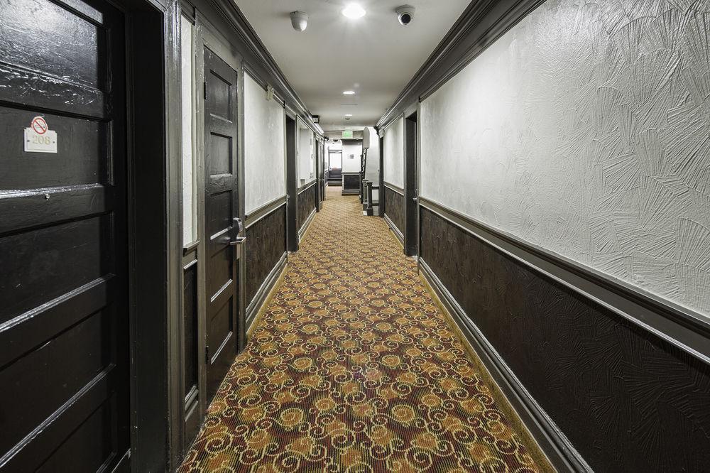 Adante Hotel, A C-two Hotel 3*