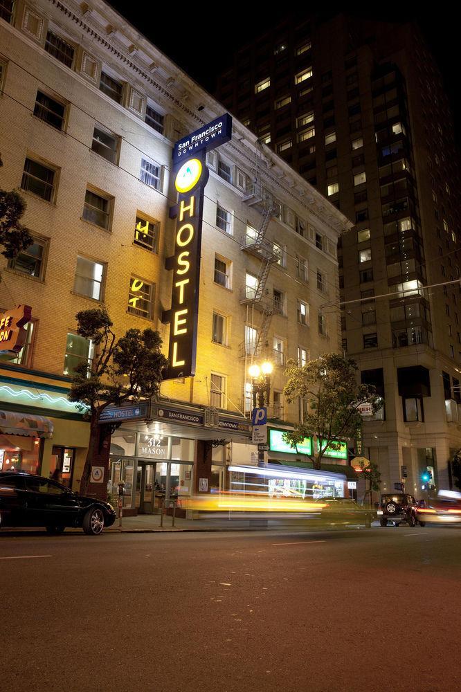 Hi Downtown (adults Only) Hostel