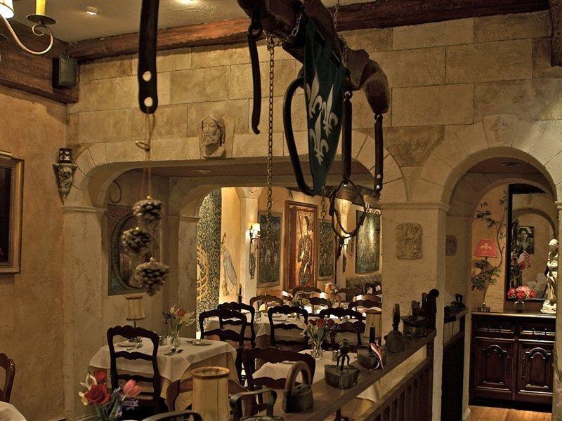 Hotel Cornell De France 3*