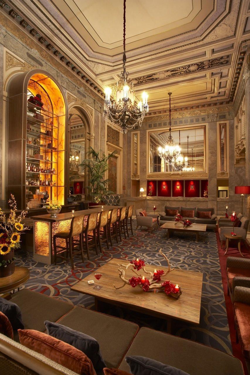 Beacon Grand, A Union Square