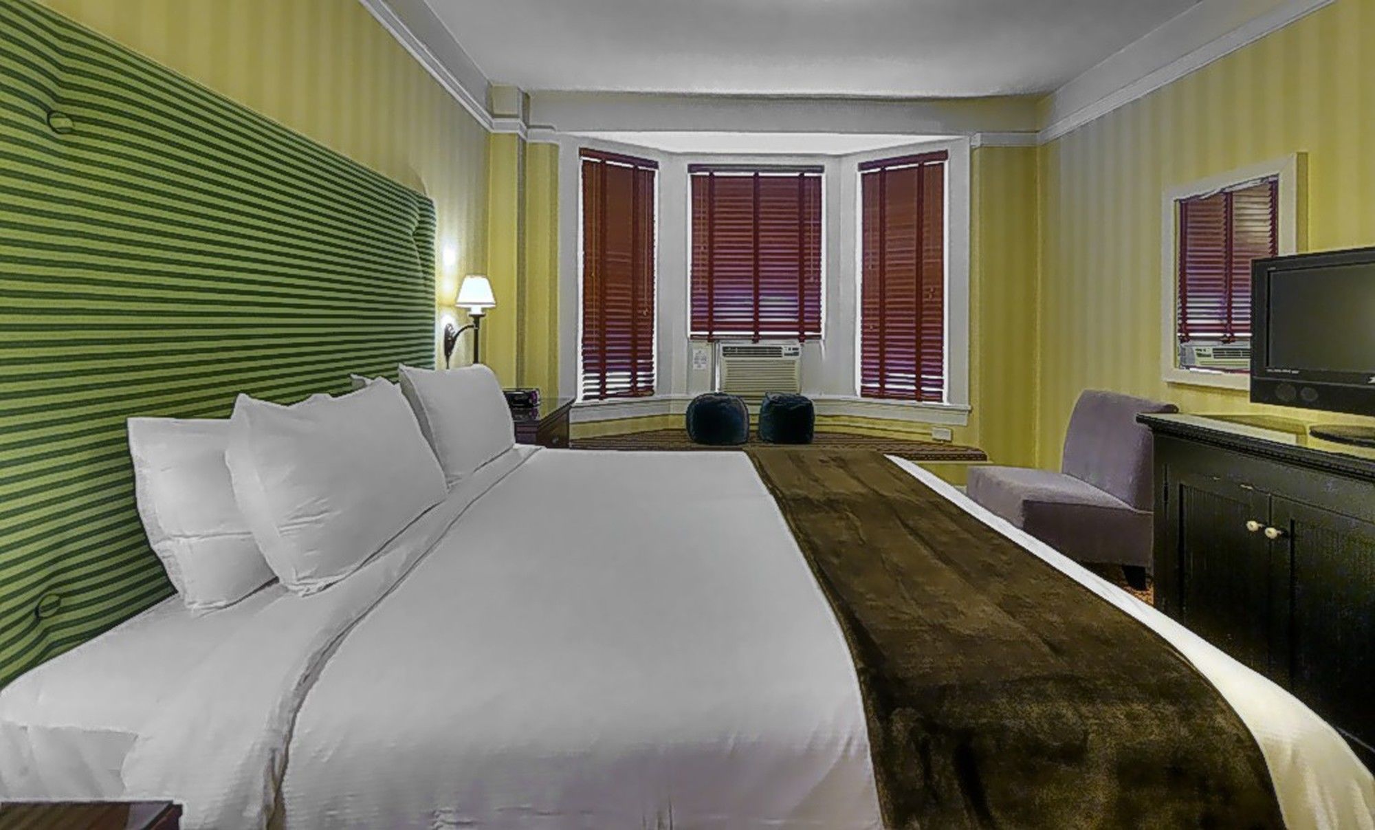 Hotel Executive Vintage Court 3*