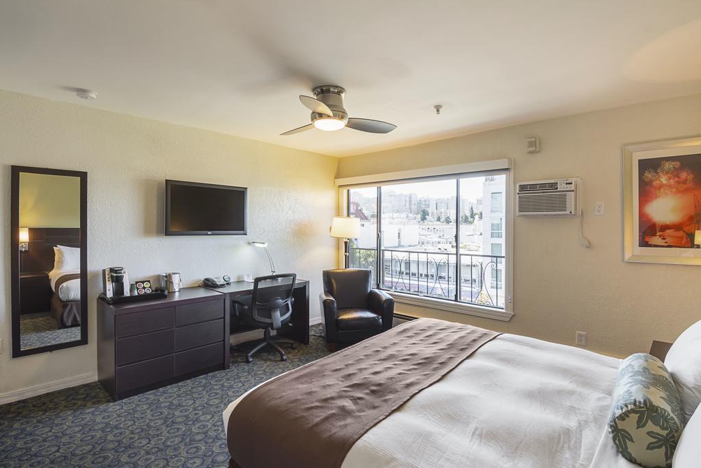 Hotel Heritage Marina