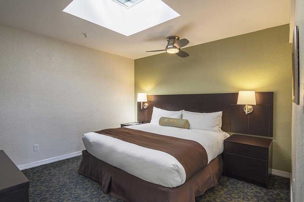Hotel Heritage Marina 3*