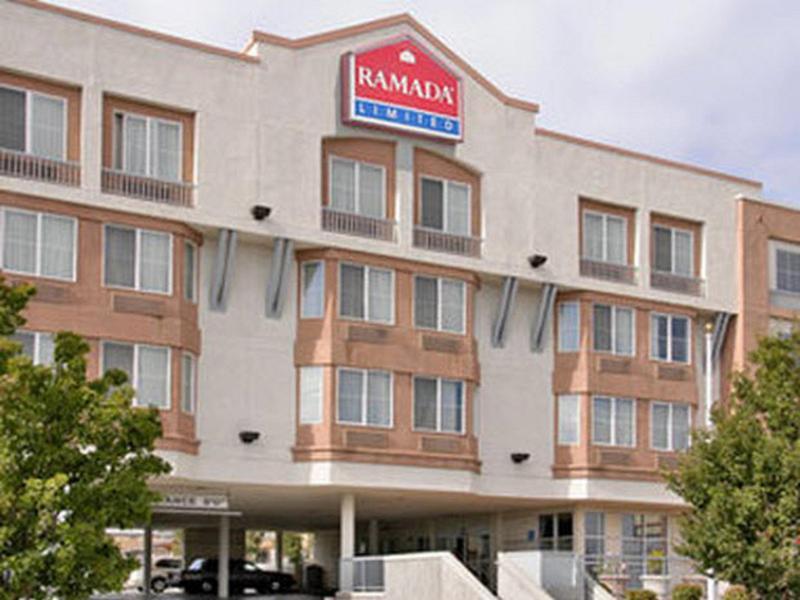 Surestay By Western Marina District