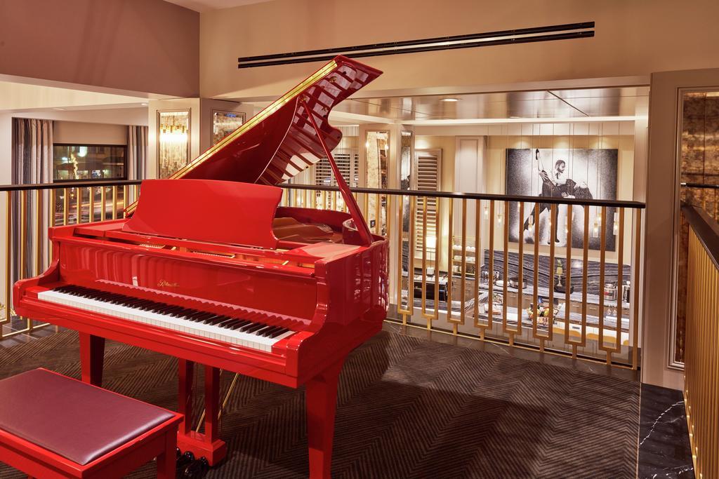 Staypineapple, An Elegant Hotel, Union Square Hotel