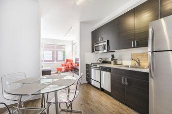Mission Apartment *