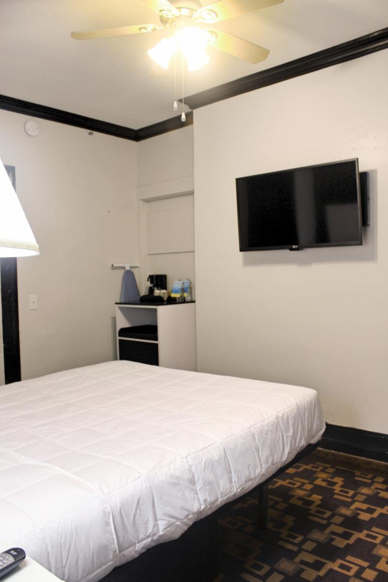 Hotel Adante Hotel, A C-two