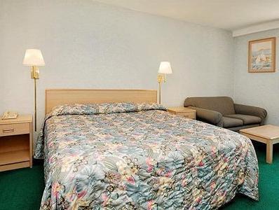 Rodeway Civic Center Inn 2*