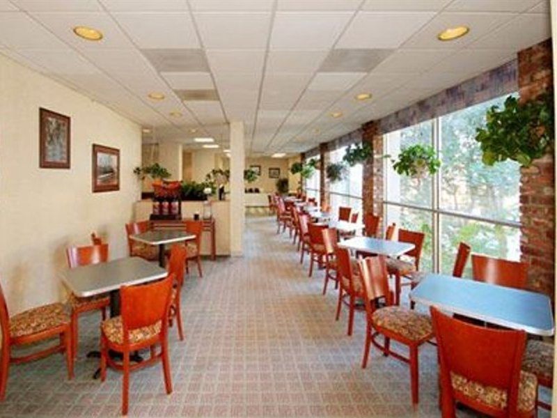 Comfort By The Bay Inn