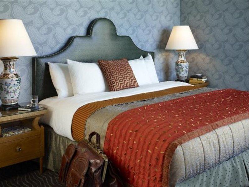 Fiona Hotel