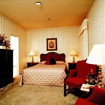 Amari Hotel 2*