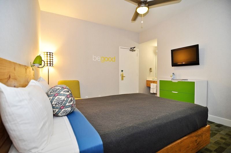 Garrett Hotel 3*