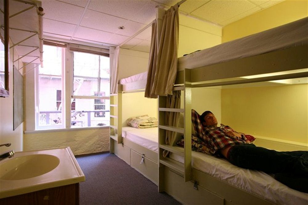 Adelaide Hostel *