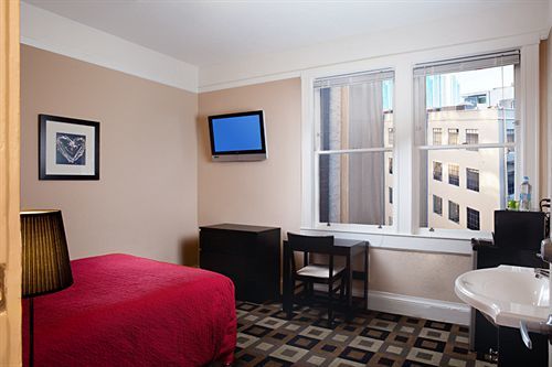 Aparthotel Cable Car Court