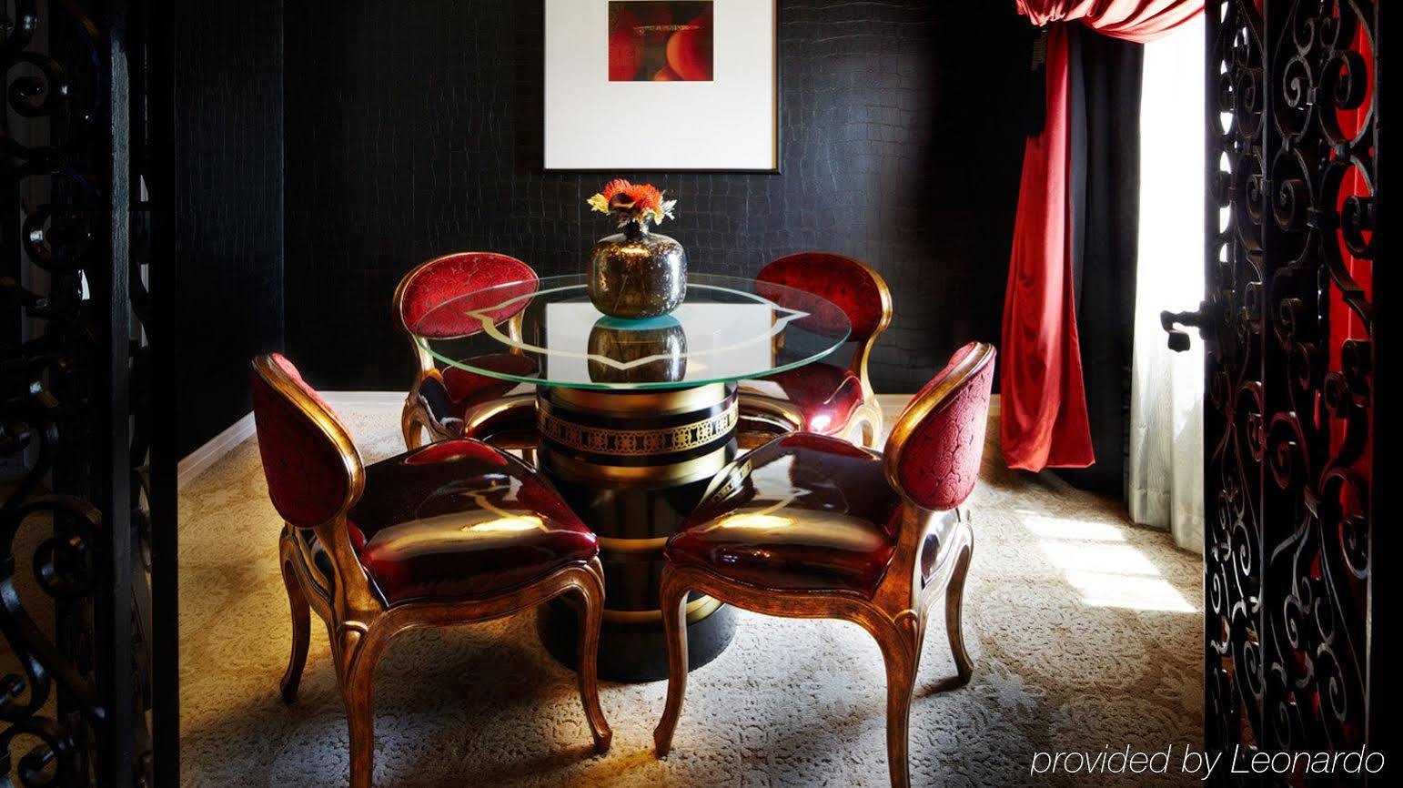 Hotel Huntington 5*