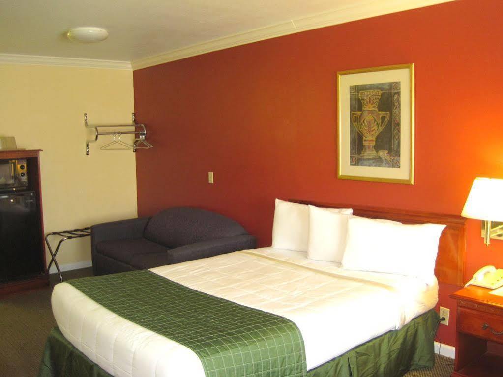 The Seascape Motel