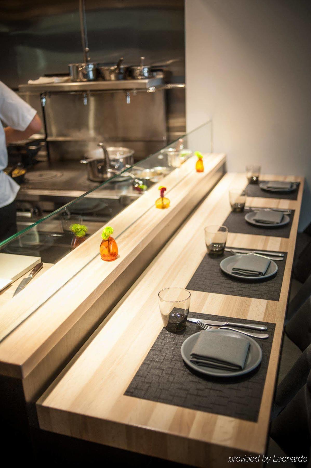 Warwick 4* San Francisco