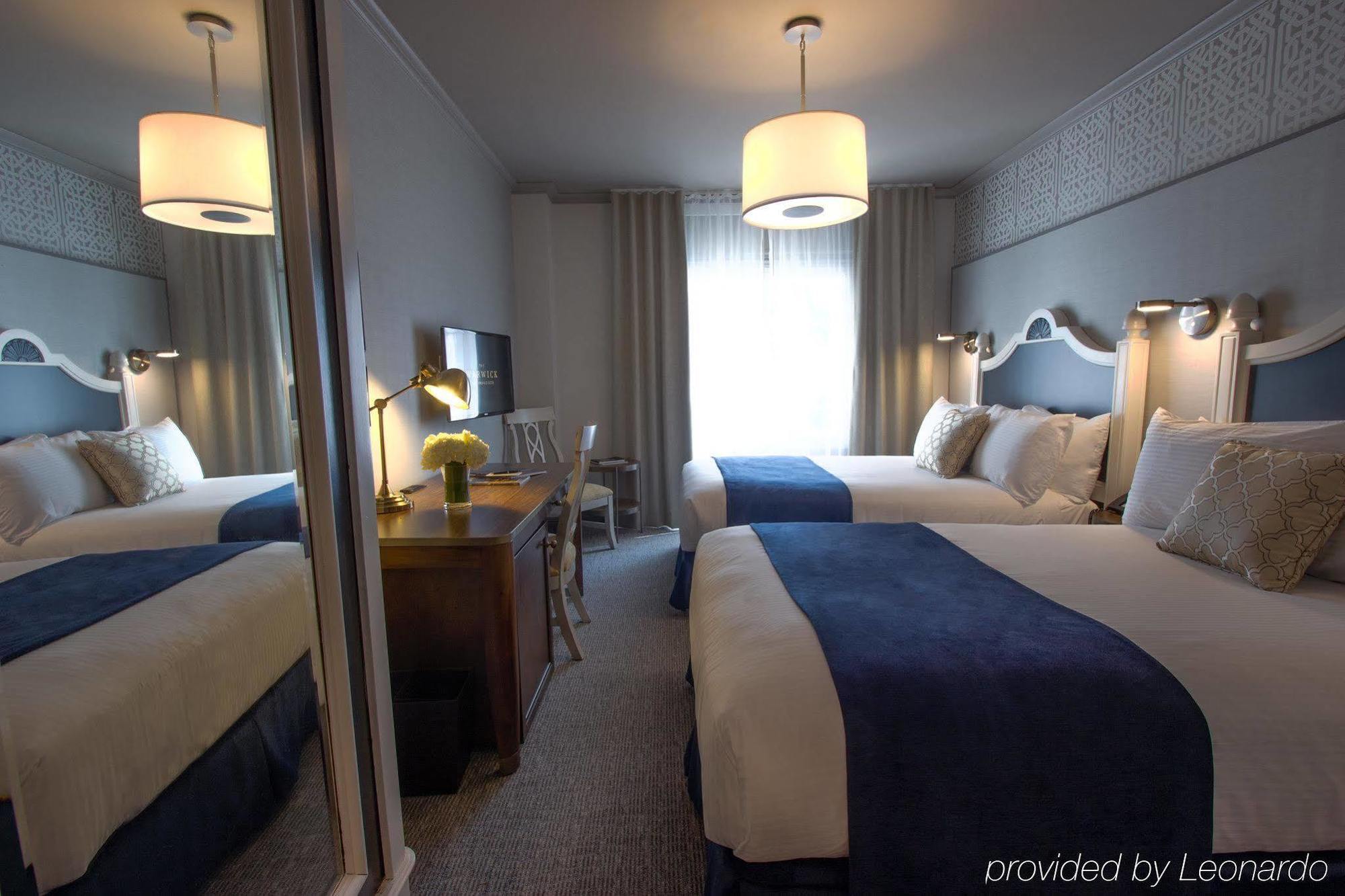 Hotel Warwick