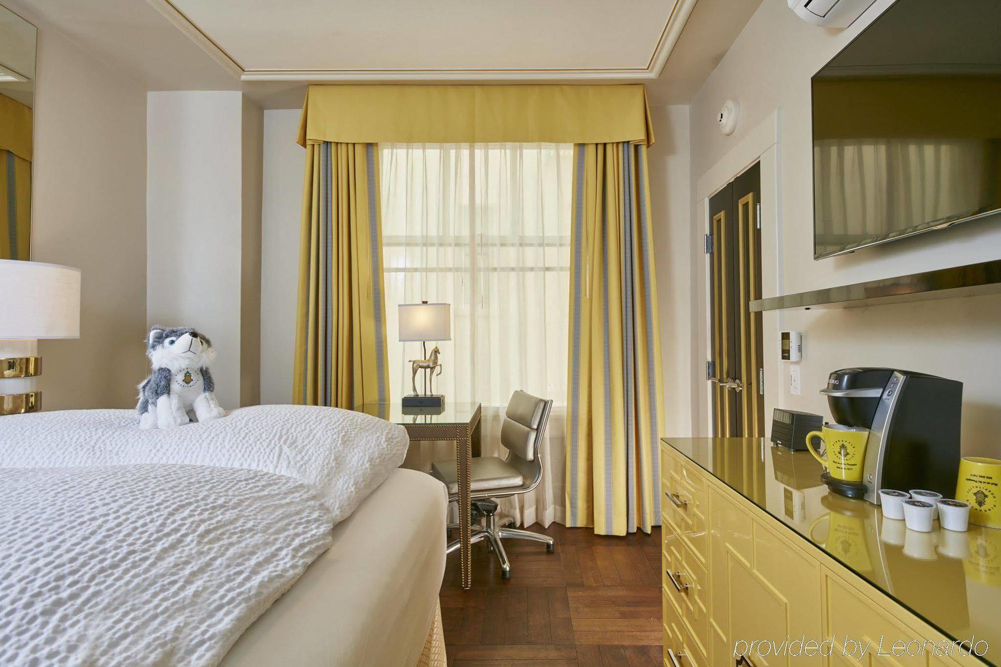 Staypineapple, An Elegant Hotel, Union Square San Francisco