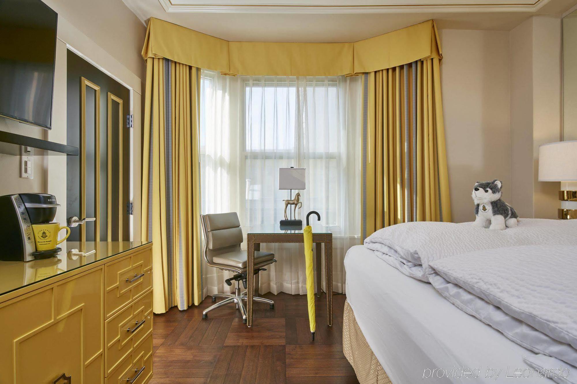 Hotel Staypineapple, An Elegant Hotel, Union Square