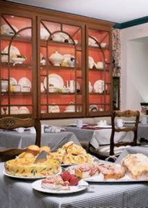 White Swan 3* San Francisco