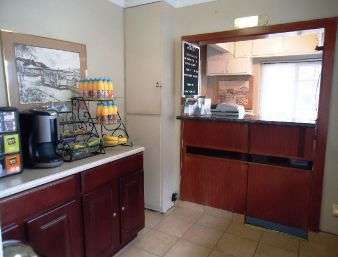 Travelodge By Wyndham By Fisherman's Wharf Motel 2*