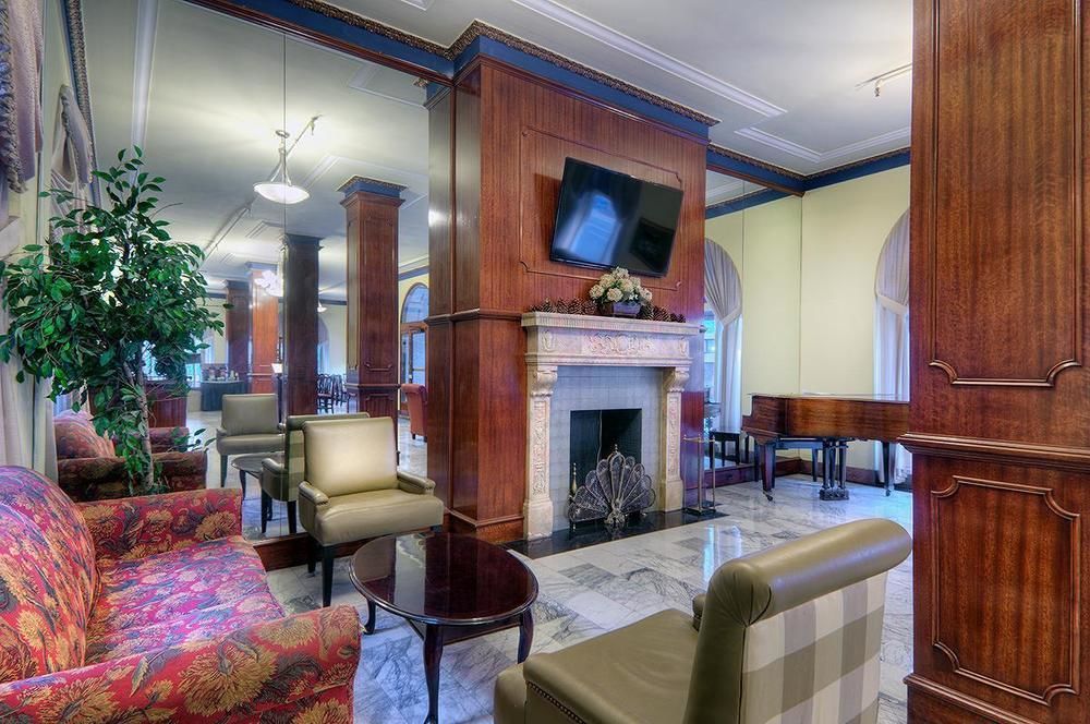 Hotel The Monarch 2*