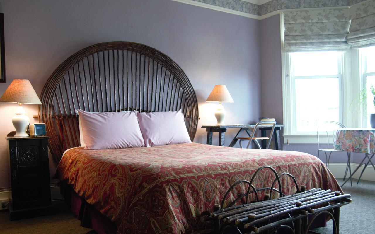 Bed & Breakfast The Willows