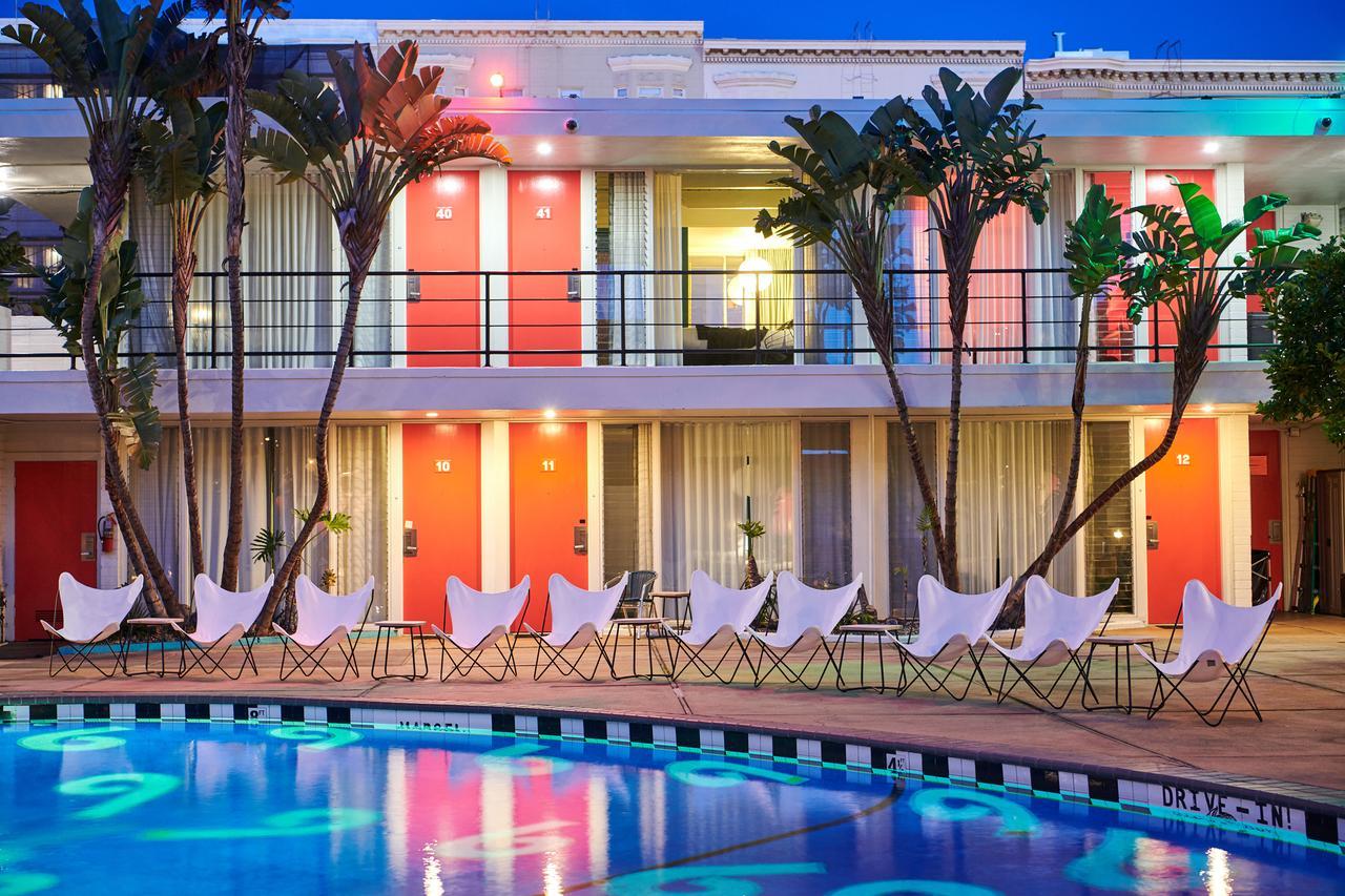 Phoenix Hotel 3*