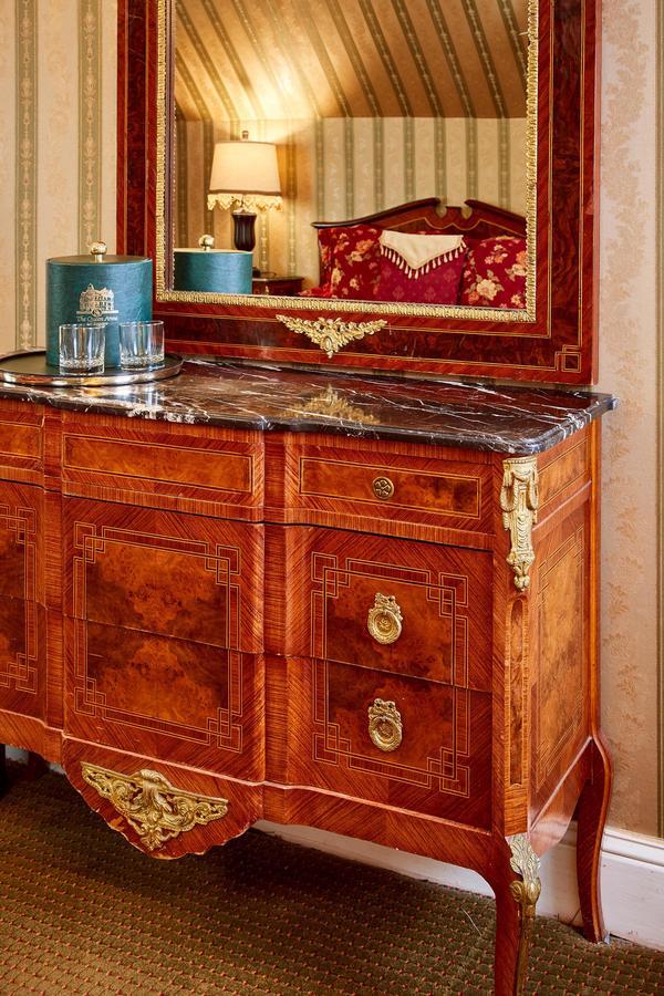 Queen Anne 3*