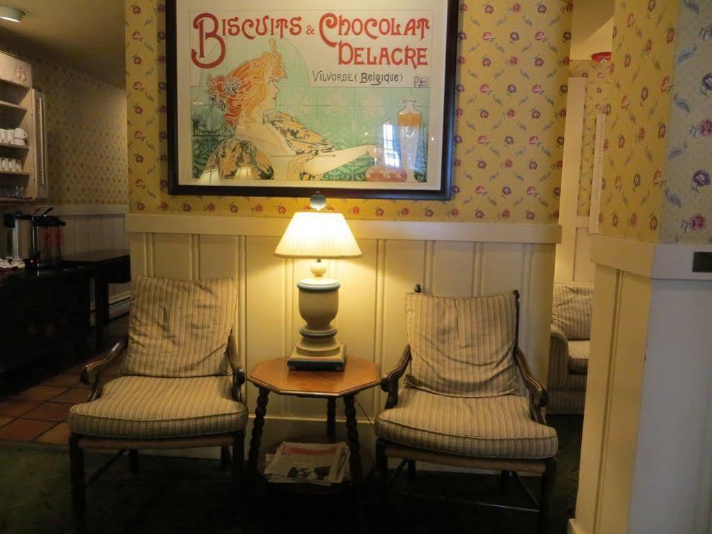 Petite Hotel
