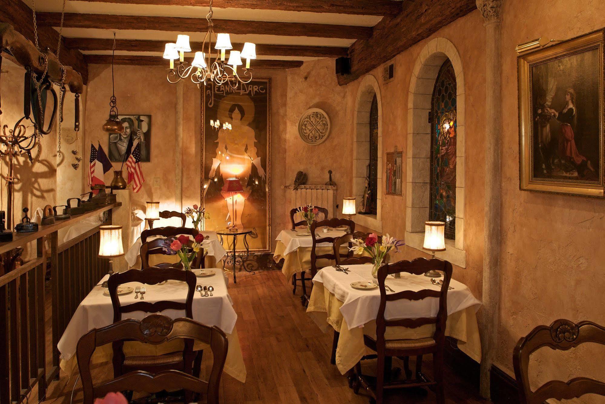 Cornell De France Hotel 3*