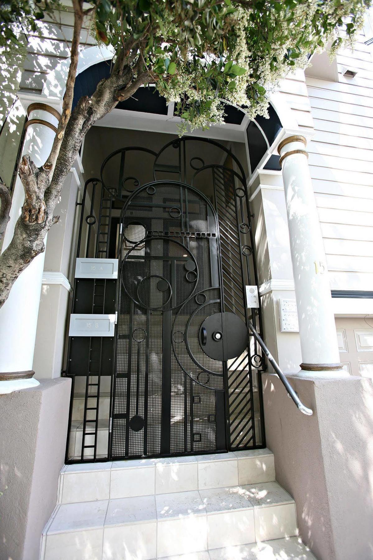 Sumner House Sf *