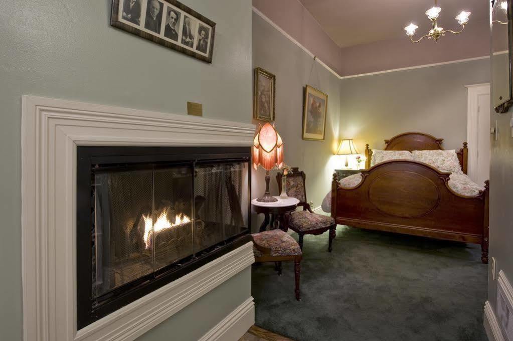 Inn San Francisco Bed & Breakfast 3*