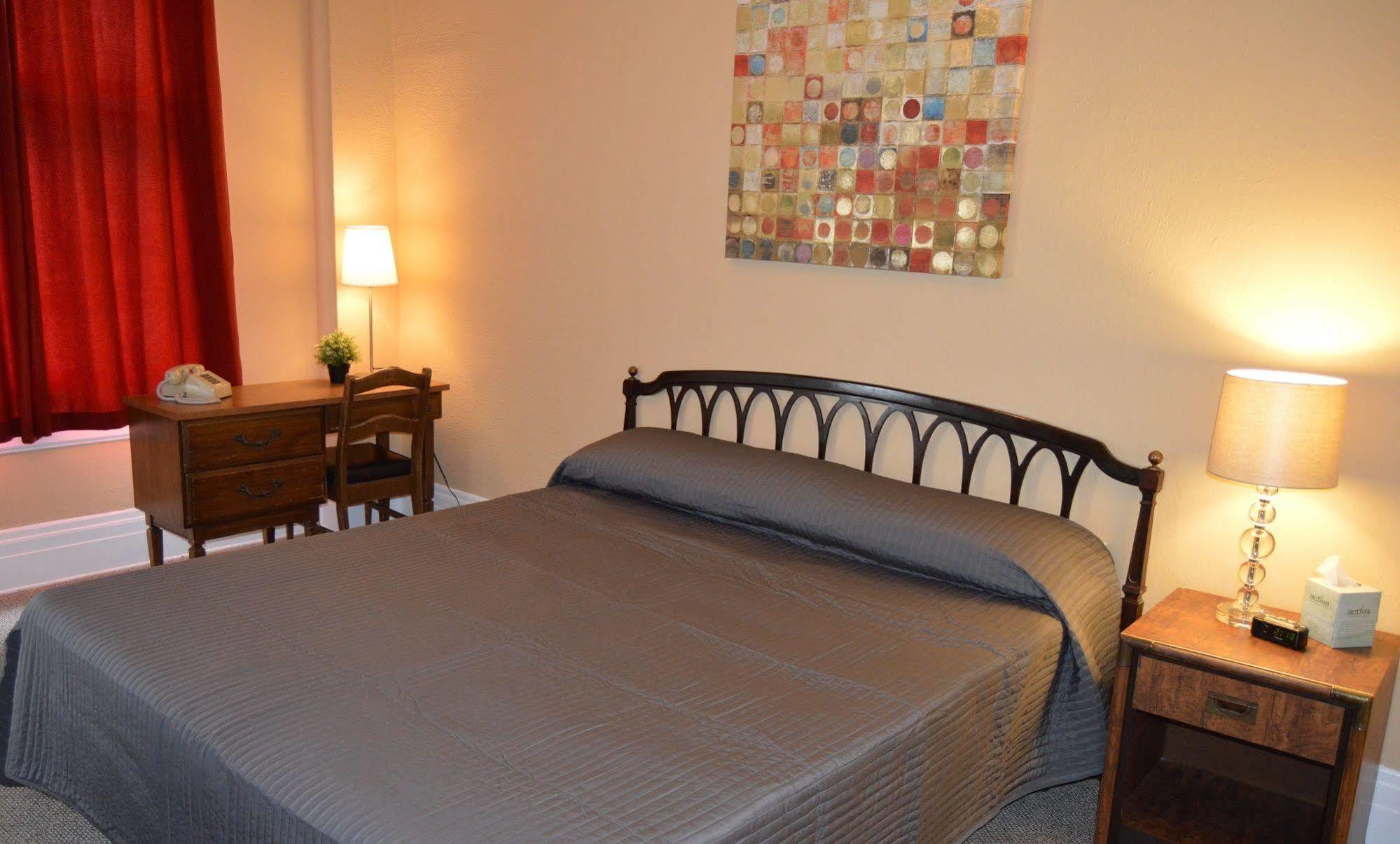 Astoria Hotel