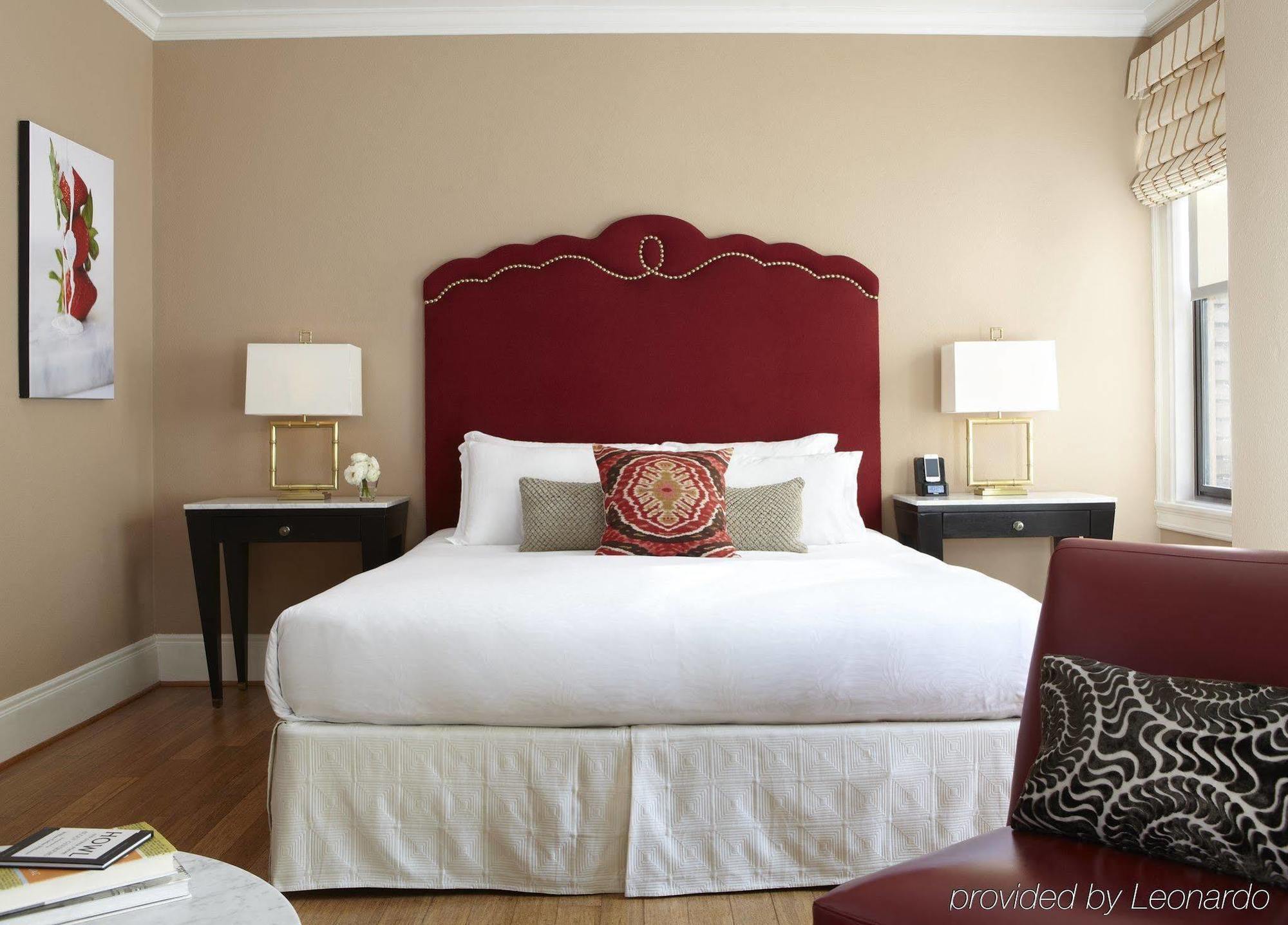 Hotel Triton 4*