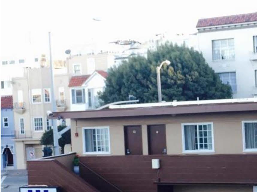 Economy Motel 2*